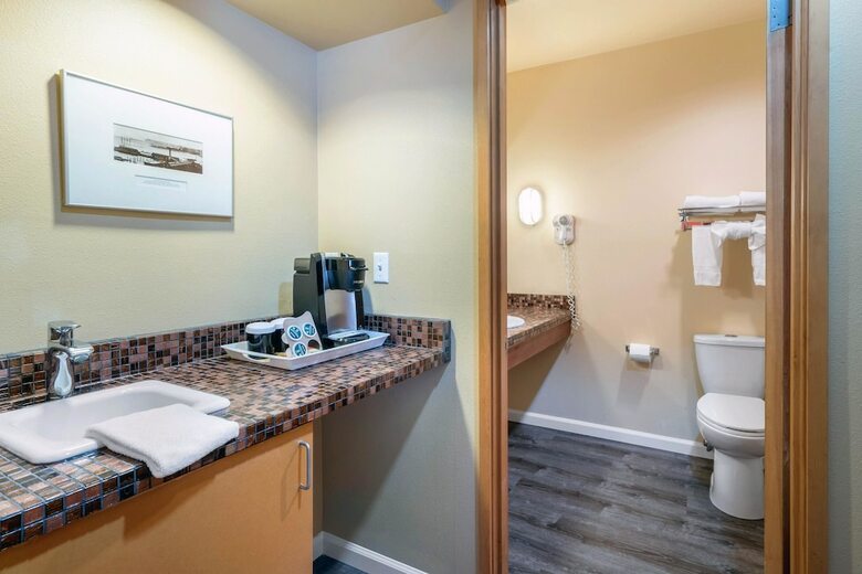 Inn At Port Gardner, Ascend Hotel Collection