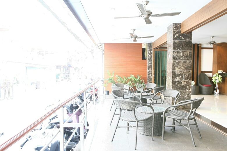 Hotel Honey Inn