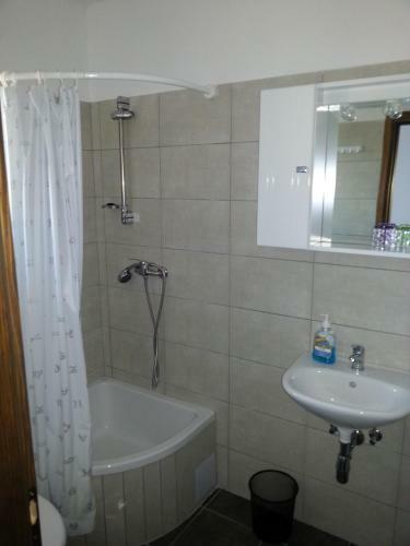 Hostal Guest House Kusen