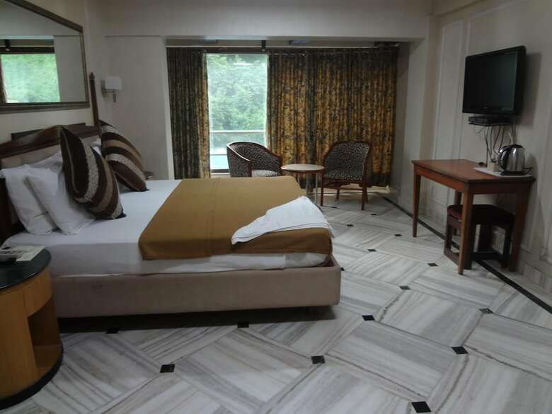 Royal Park Hotel