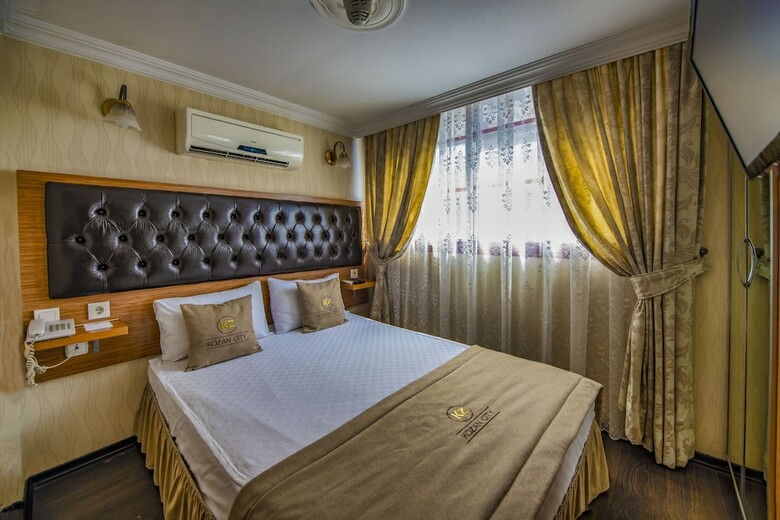 Kozan City Hotel