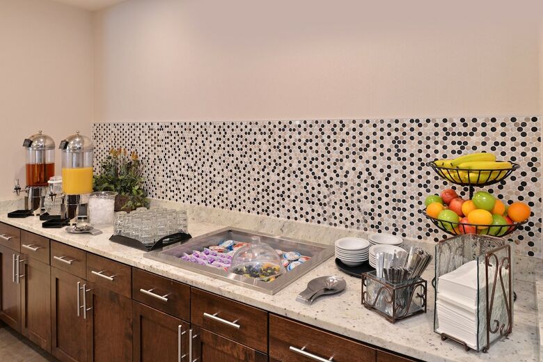 Hotel Homewood Suites By Hilton Cincinnati Mason