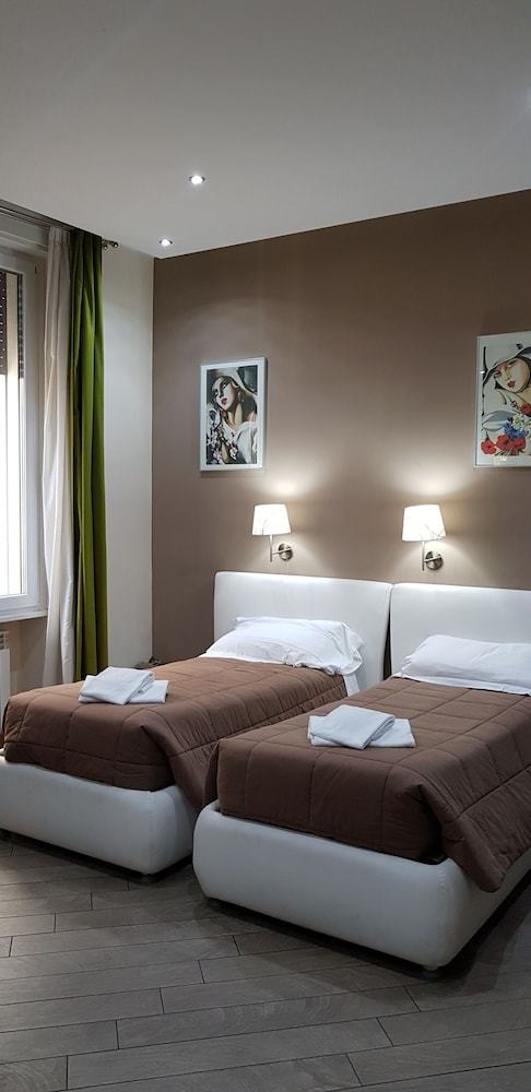 Bed & Breakfast Mia Suites