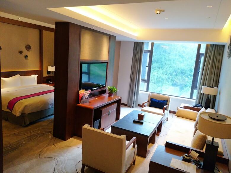 Hotel Crowne Plaza Zhangjiajie Wulingyuan