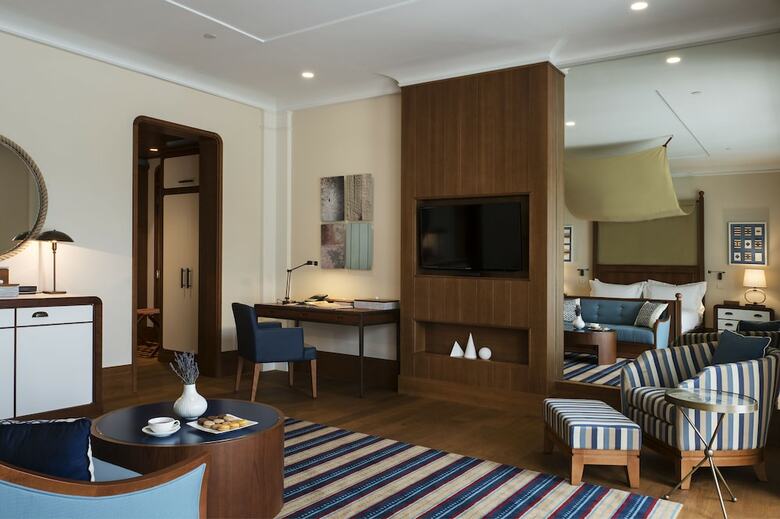 Hotel Regent Porto Montenegro
