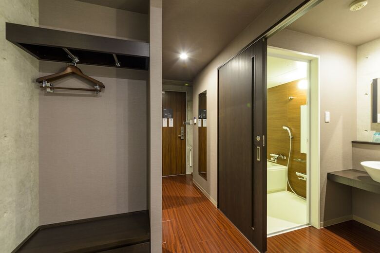 Hotel Naha-west Inn