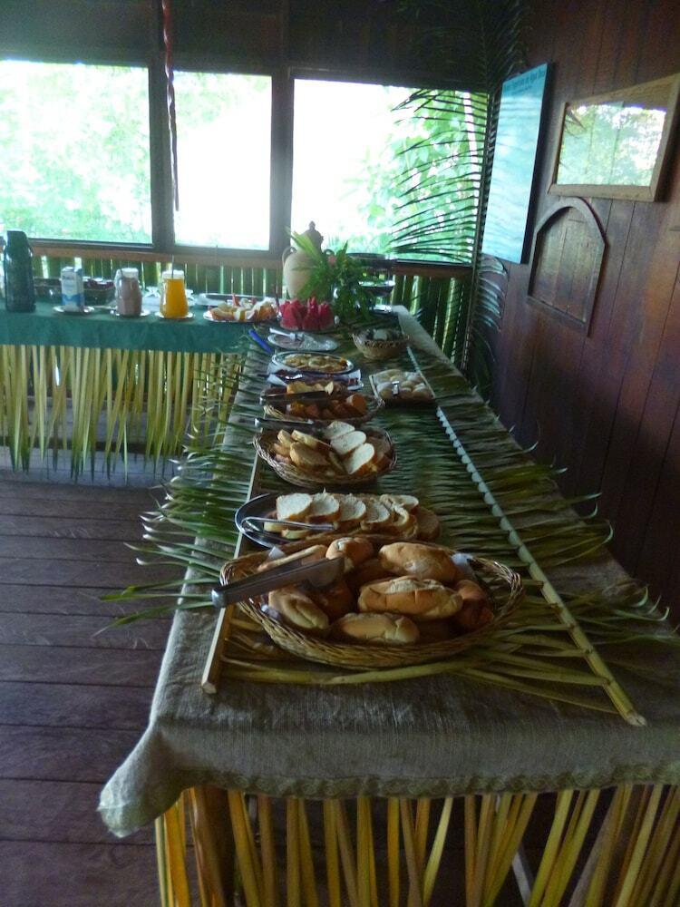 Hotel Dolphin Lodge
