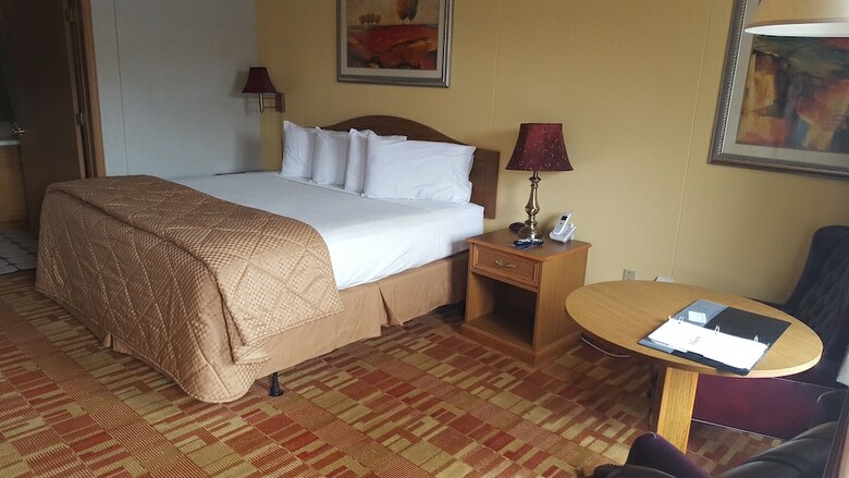 Motel Baldknobbers Inn