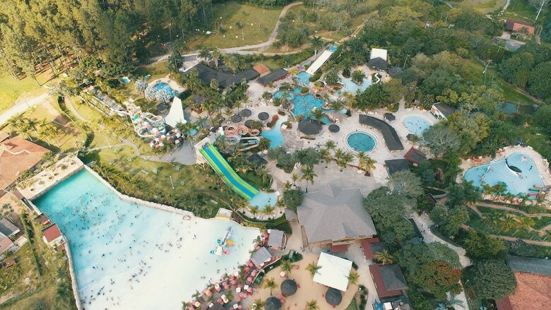 Lagoa Quente Hotel