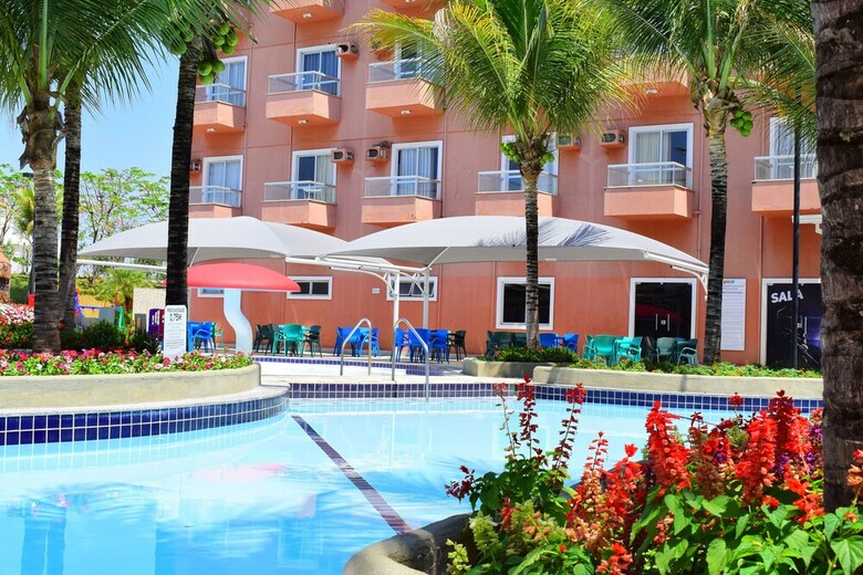 Lagoa Quente Hotel