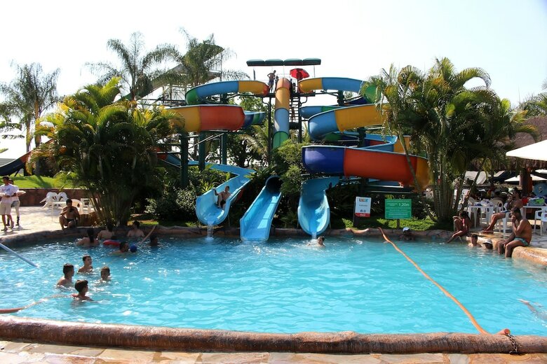 Lagoa Quente Hotel