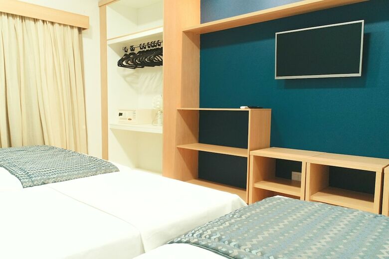 Lagoa Quente Hotel