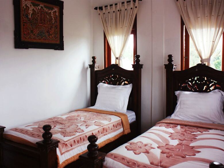 Hotel Teba House