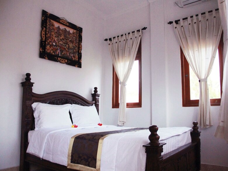 Hotel Teba House