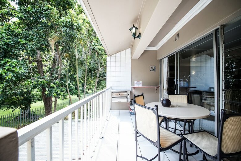 Apartamentos First Group Lake View Cabanas