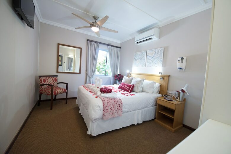 Apartamentos First Group Lake View Cabanas