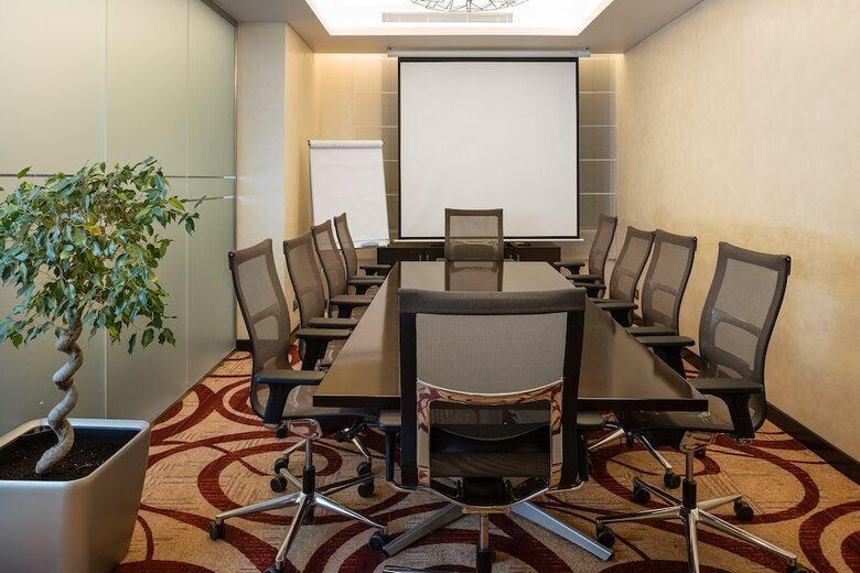Crowne Plaza Riyadh Rdc Hotel & Convention