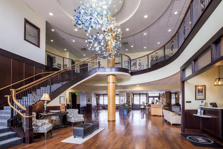 Hotel The Inn At Harbor Shores