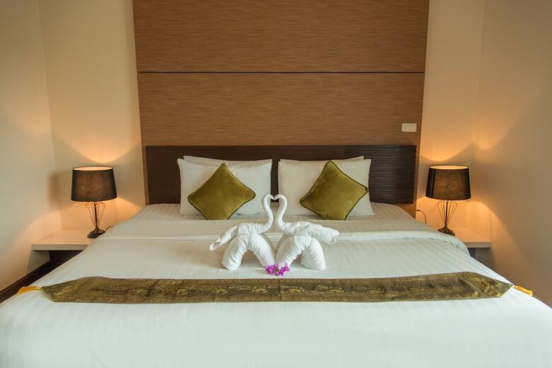 Hotel Phuket Jula Place