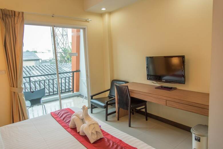 Hotel Phuket Jula Place