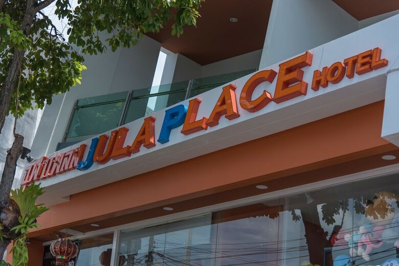 Hotel Phuket Jula Place