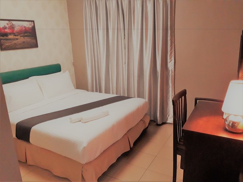 Hotel Ciq, Lumba Kuda