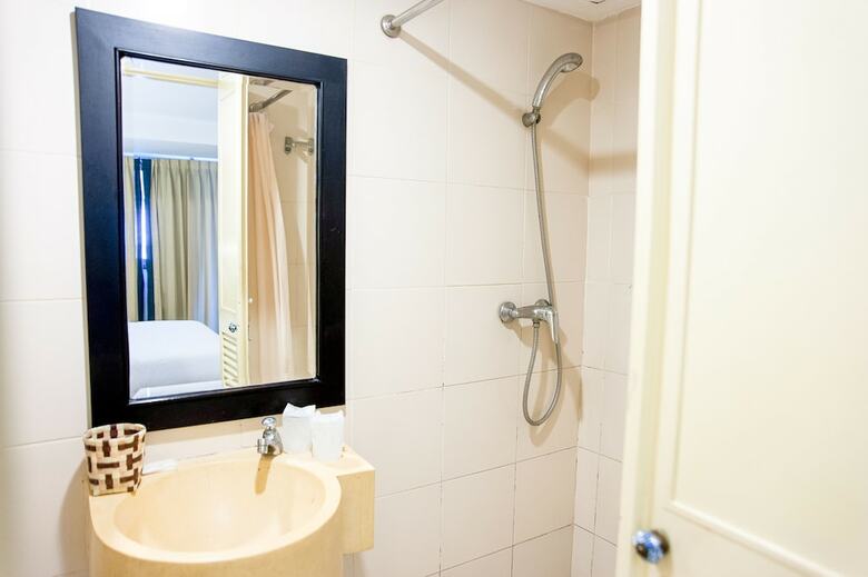 Hotel Crystal Inn Phuket