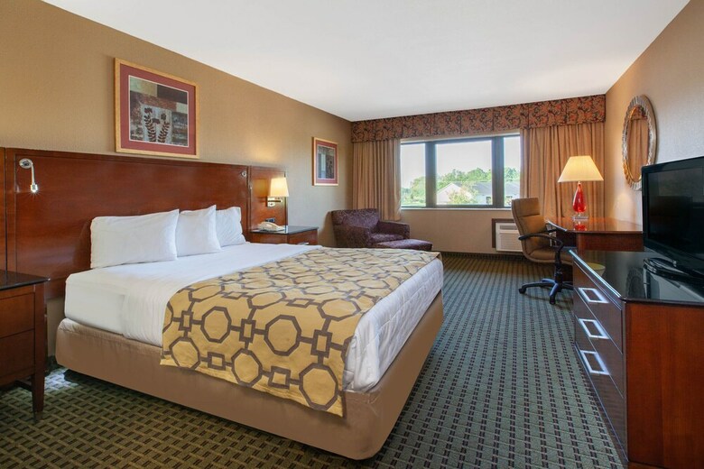 Hotel Baymont By Wyndham Franklin