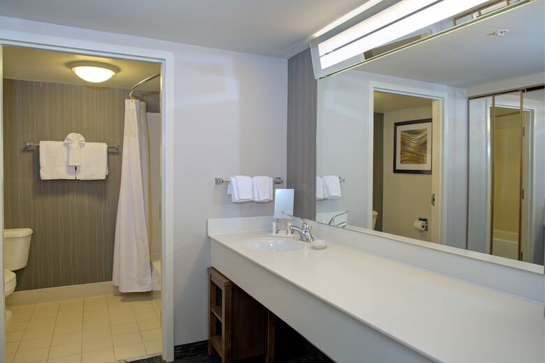 Hotel Courtyard By Marriott Richmond Chester