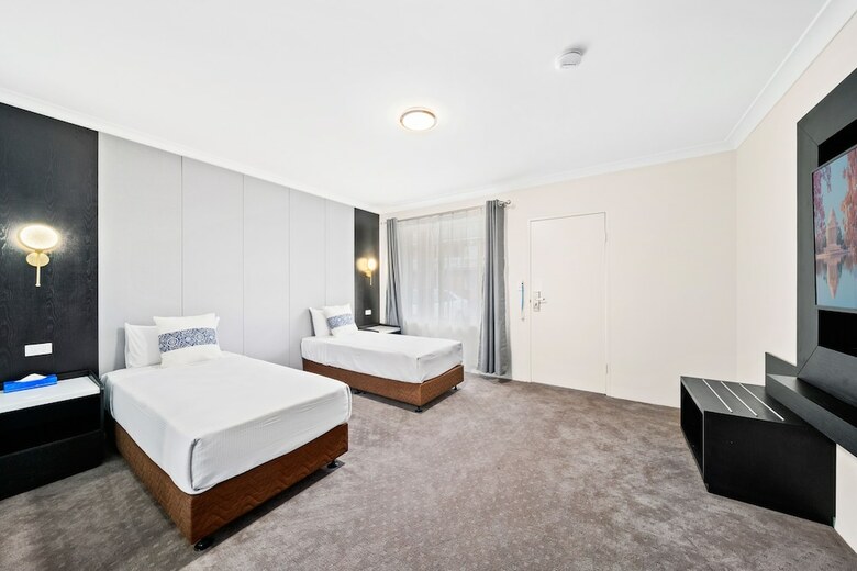 Motel Wm Hotel Bankstown