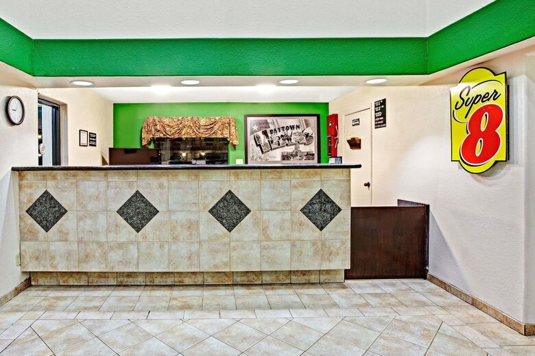 Motel Super 8 By Wyndham Baytown
