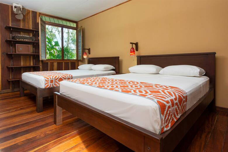 Hotel Laguna Lodge