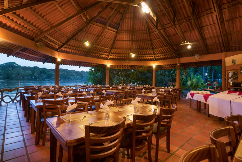 Hotel Laguna Lodge