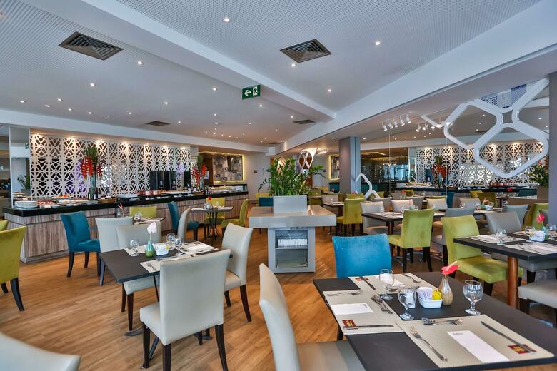 Hotel Beach Class Suites Recife