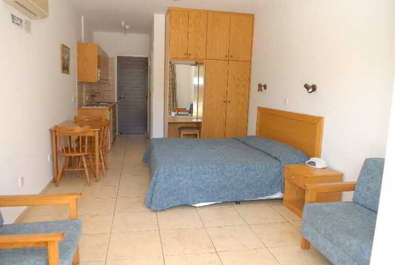 Maistrali Hotel Apartments & Bungalows
