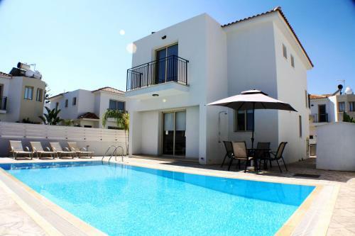 Palm Tree Villas