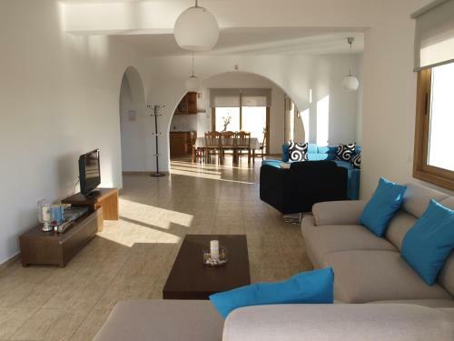 Mariandy Villa 1