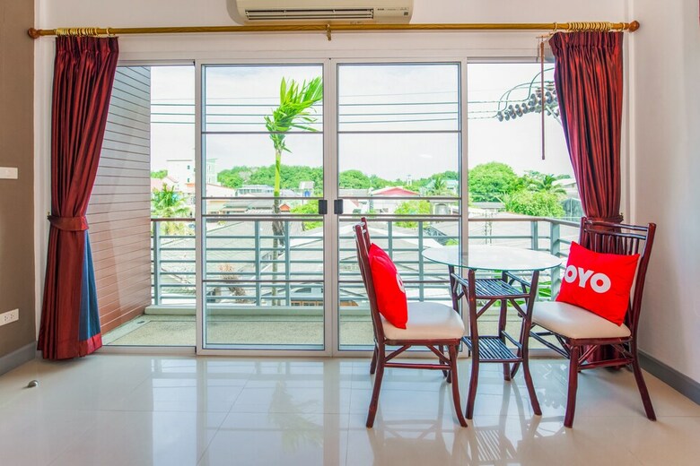 Hotel Oyo 301 Sivana Place