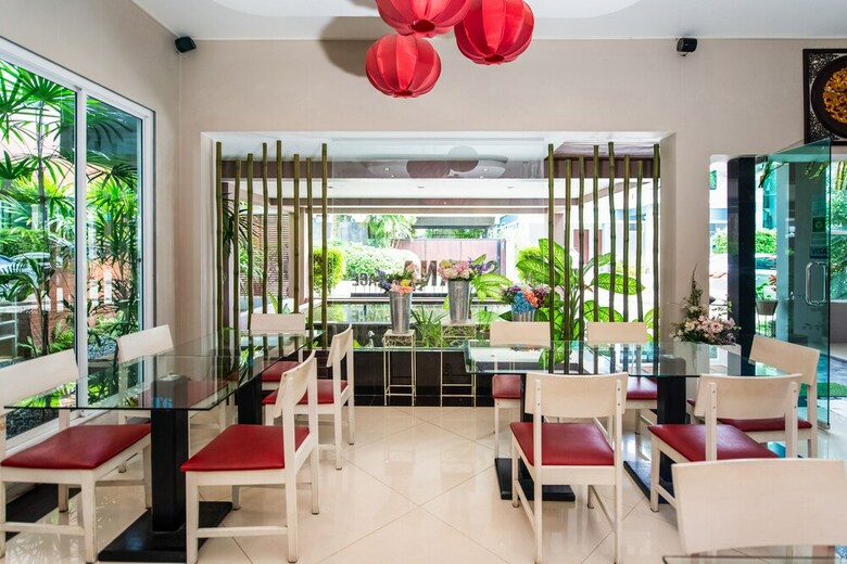 Hotel Oyo 301 Sivana Place