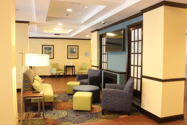 Hotel Holiday Inn Express & Suites Lebanon