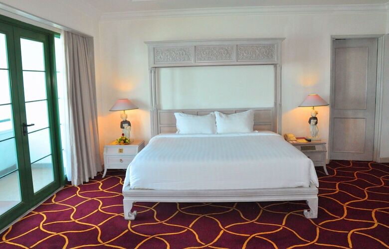 Hotel Inna Grand Bali Beach