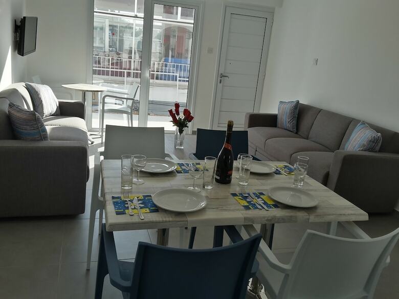 Kaos Hotel Apartments
