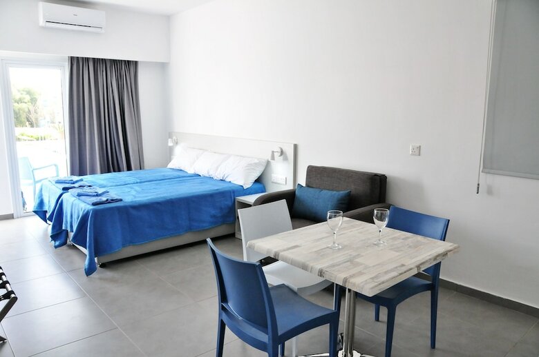 Kaos Hotel Apartments
