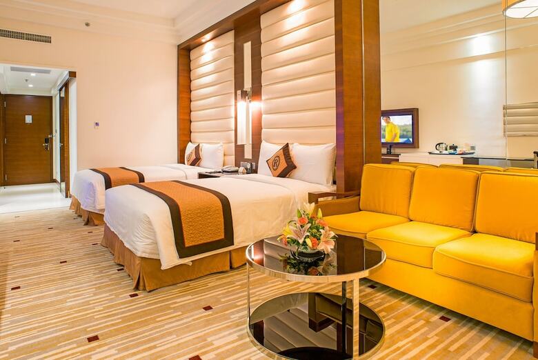 Royal Halong Hotel