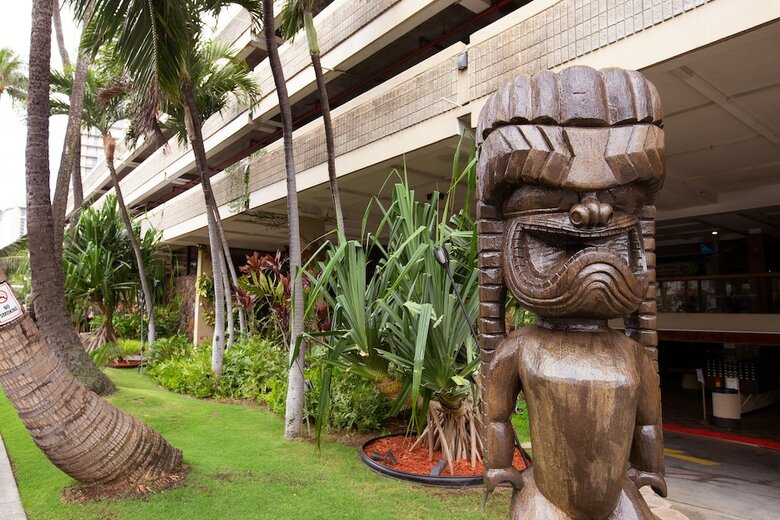 Waikiki Monarch Hotel