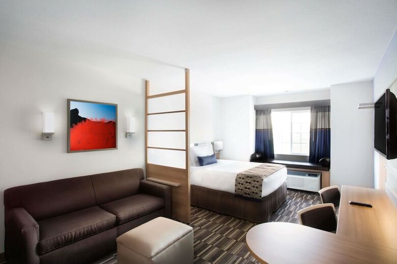 Hotel Microtel By Wyndham Vernal / Naples
