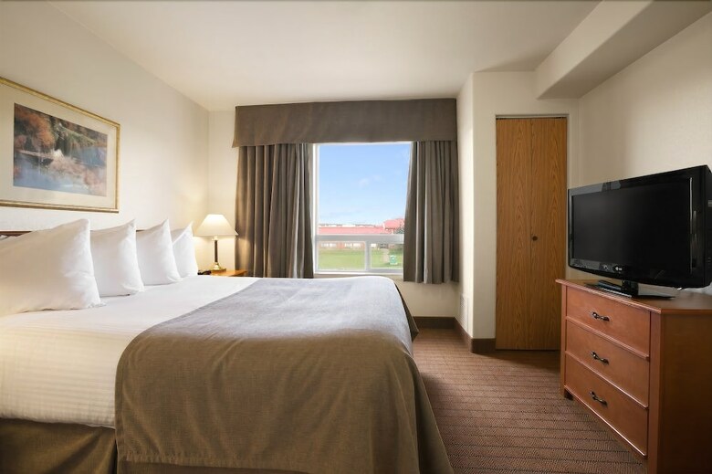 Hotel Super 8 By Wyndham Slave Lake Ab