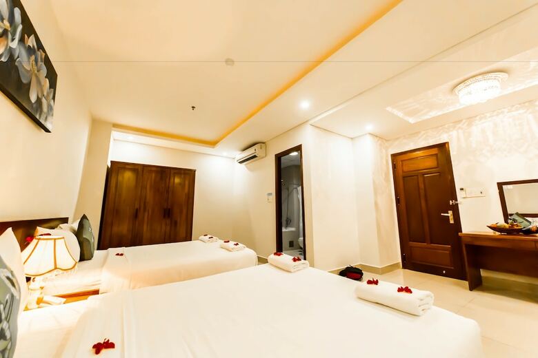Hotel Suite de Ville Da Nang Beach