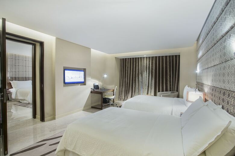 Hotel Four Points By Sheraton Dhaka, Gulshan