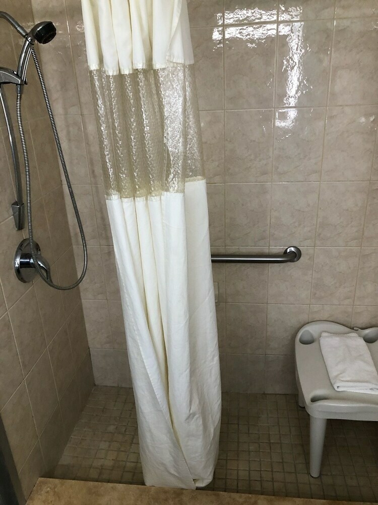 Motel Howard Johnson By Wyndham Winter Haven Fl